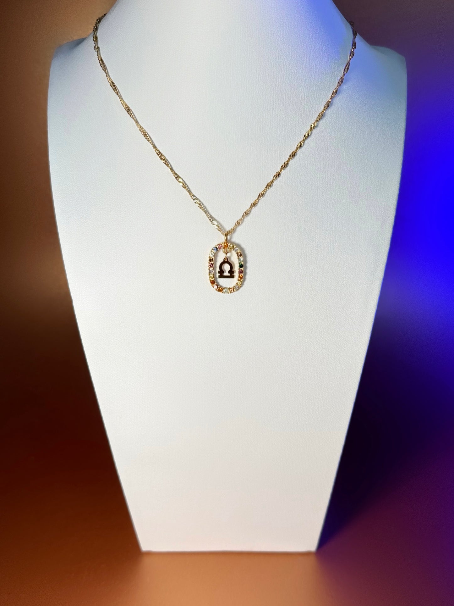 Collier Astro charm