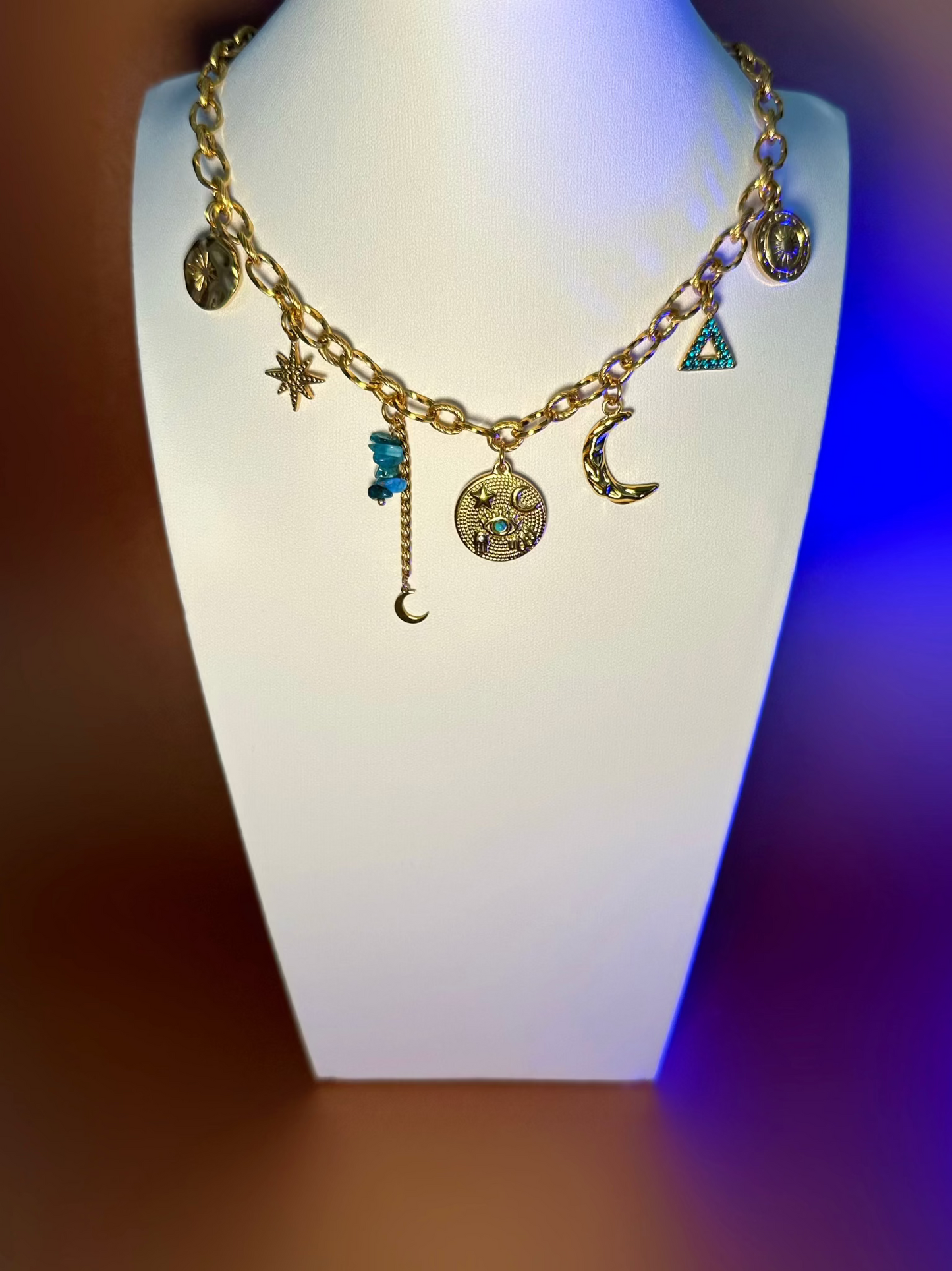 Collier Nout